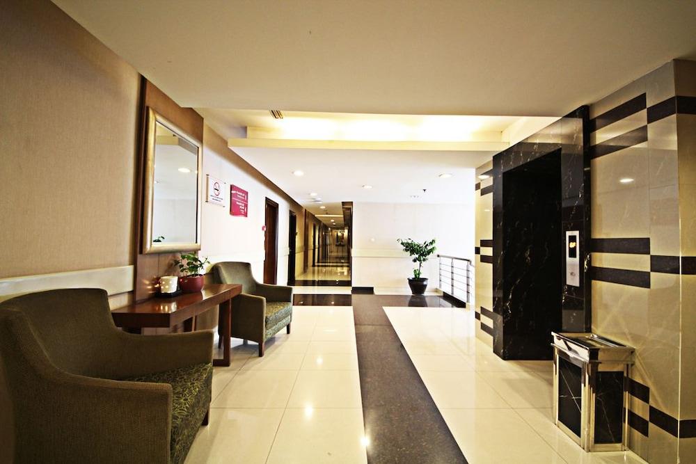 Anggrek Shopping Hotel Bandung Luaran gambar